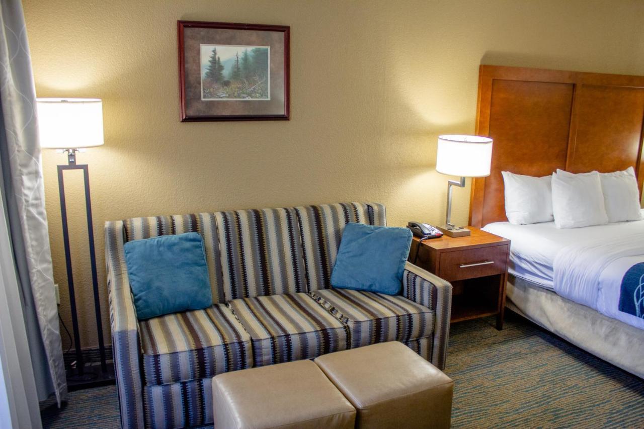 The Inn At Apple Valley, Ascend Hotel Collection Севьервилл Экстерьер фото