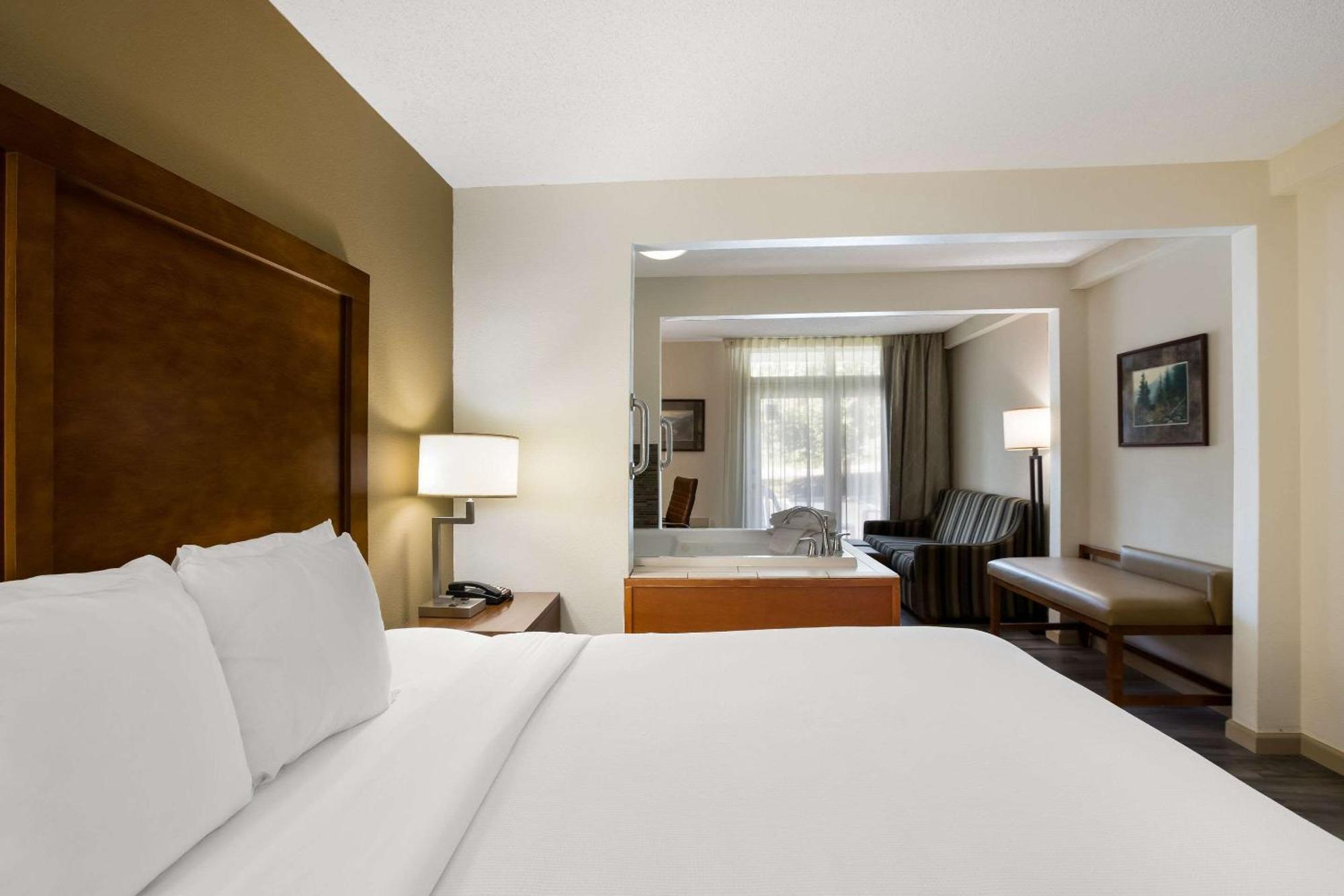 The Inn At Apple Valley, Ascend Hotel Collection Севьервилл Экстерьер фото