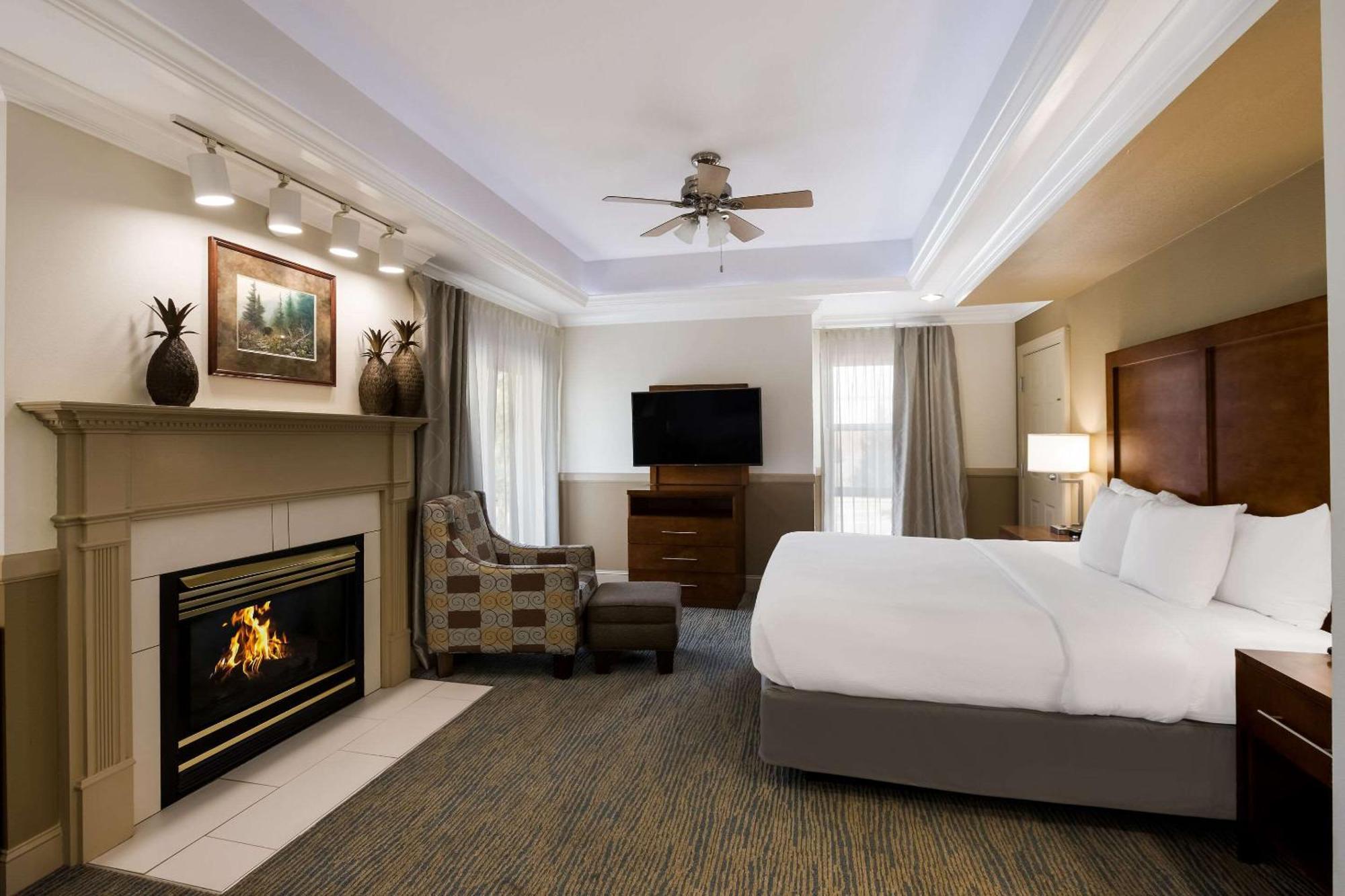 The Inn At Apple Valley, Ascend Hotel Collection Севьервилл Экстерьер фото