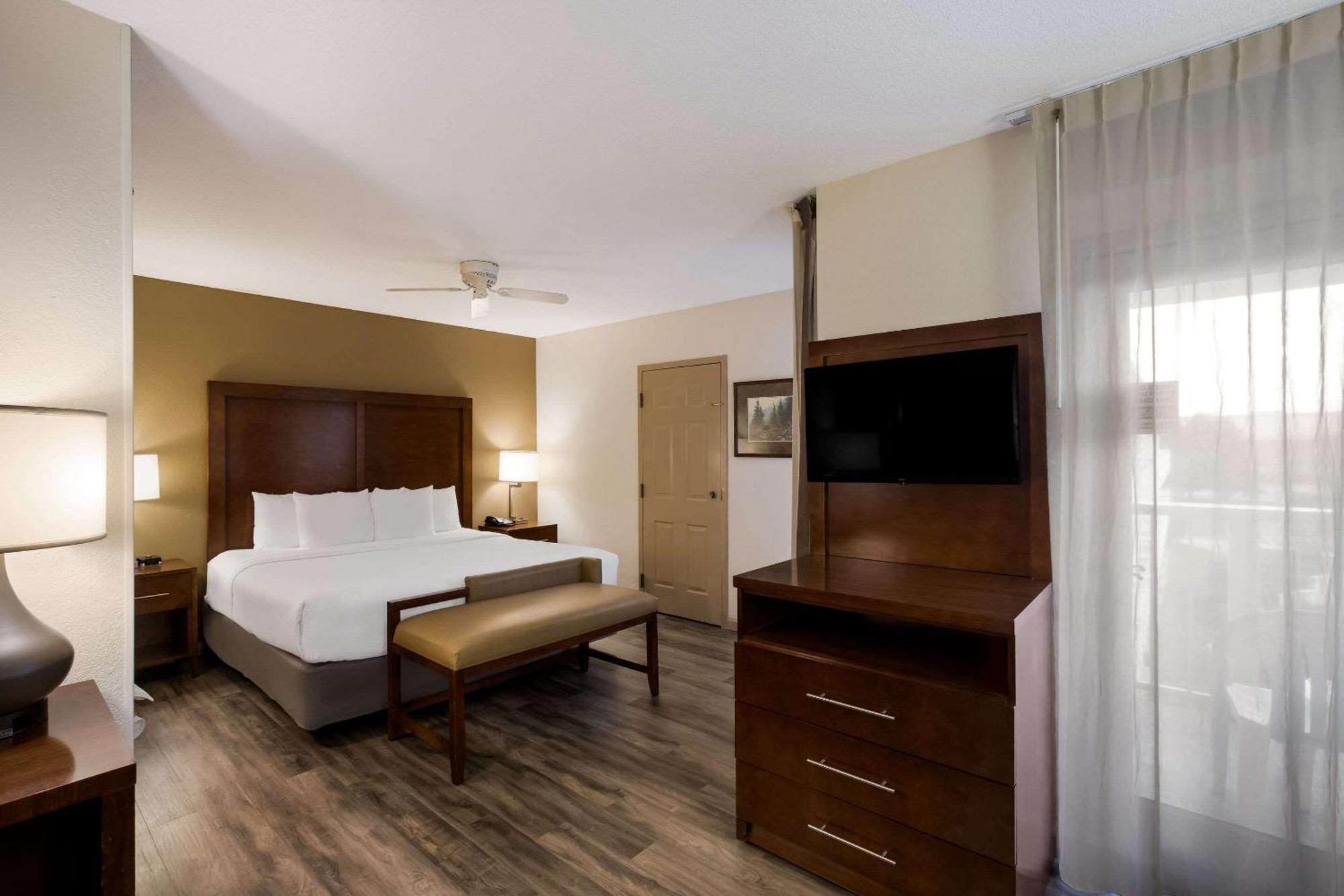 The Inn At Apple Valley, Ascend Hotel Collection Севьервилл Экстерьер фото