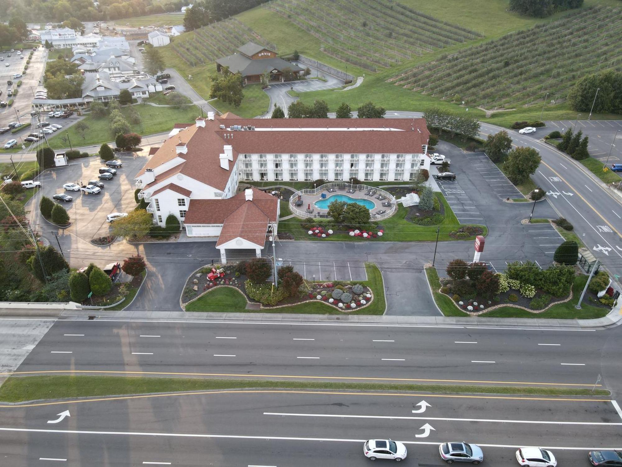 The Inn At Apple Valley, Ascend Hotel Collection Севьервилл Экстерьер фото